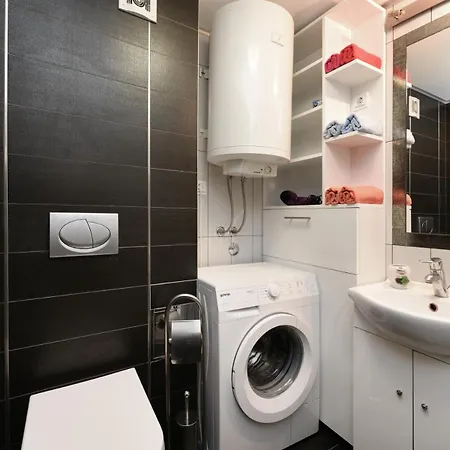 Luna Apartman
